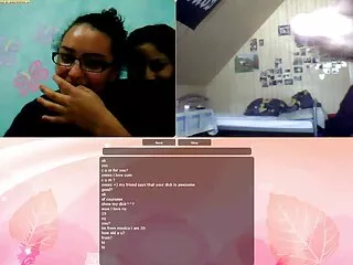 ਉਸ ਨੂੰ ਵੇਖ ਨੰਗੇ ਬਾਥਰੂਮ ਵਿਚ ਕਾਲਜ sexy ਹਿੰਦੀ ਵੀਡੀਓ 2 girls